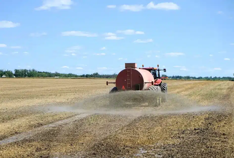 Fertilizer Spreader