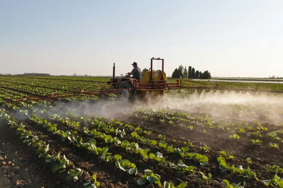 Fertilizer Spreader